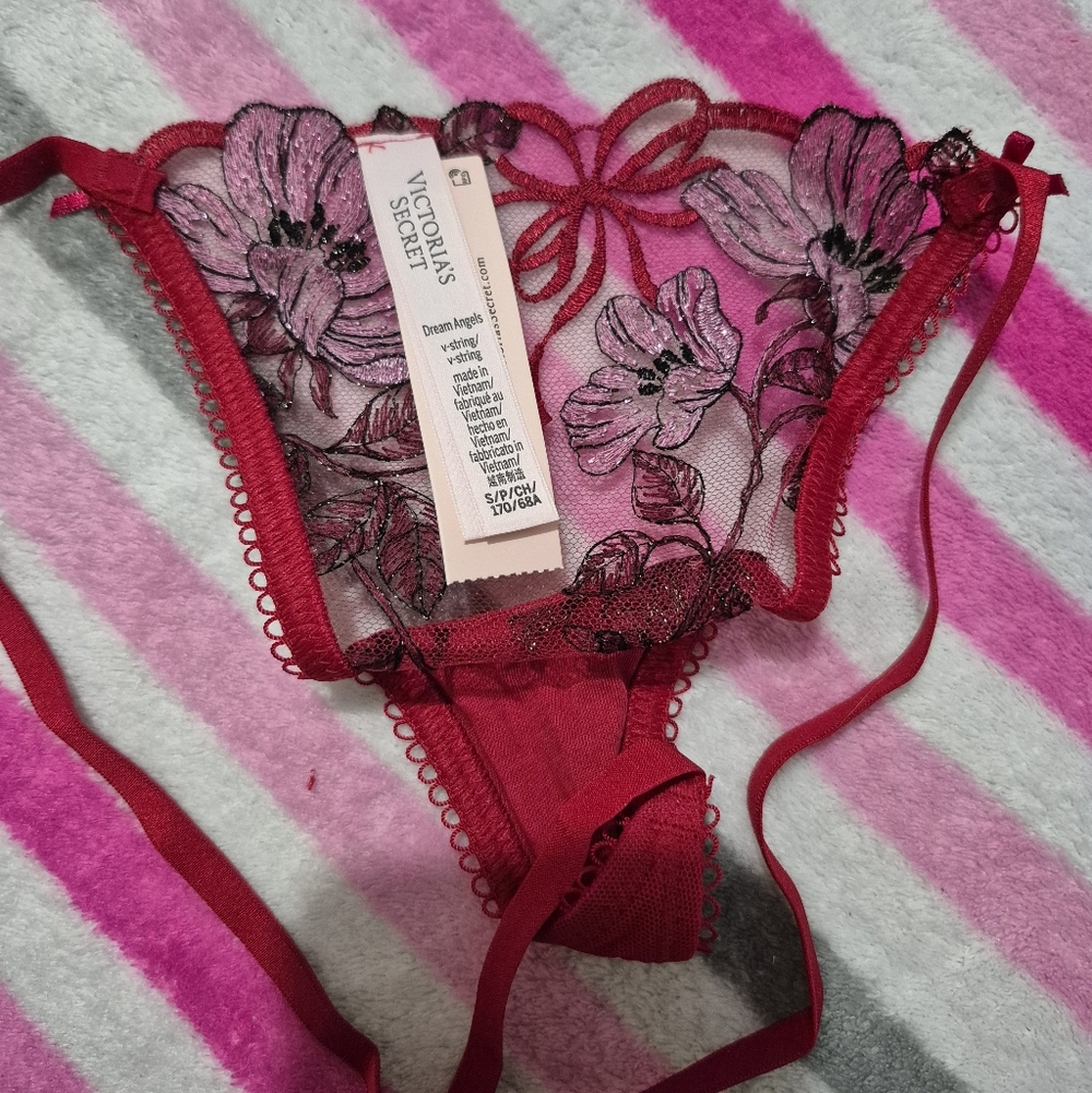 Victoria's Secret V-string Panty - Picture 6 of 6